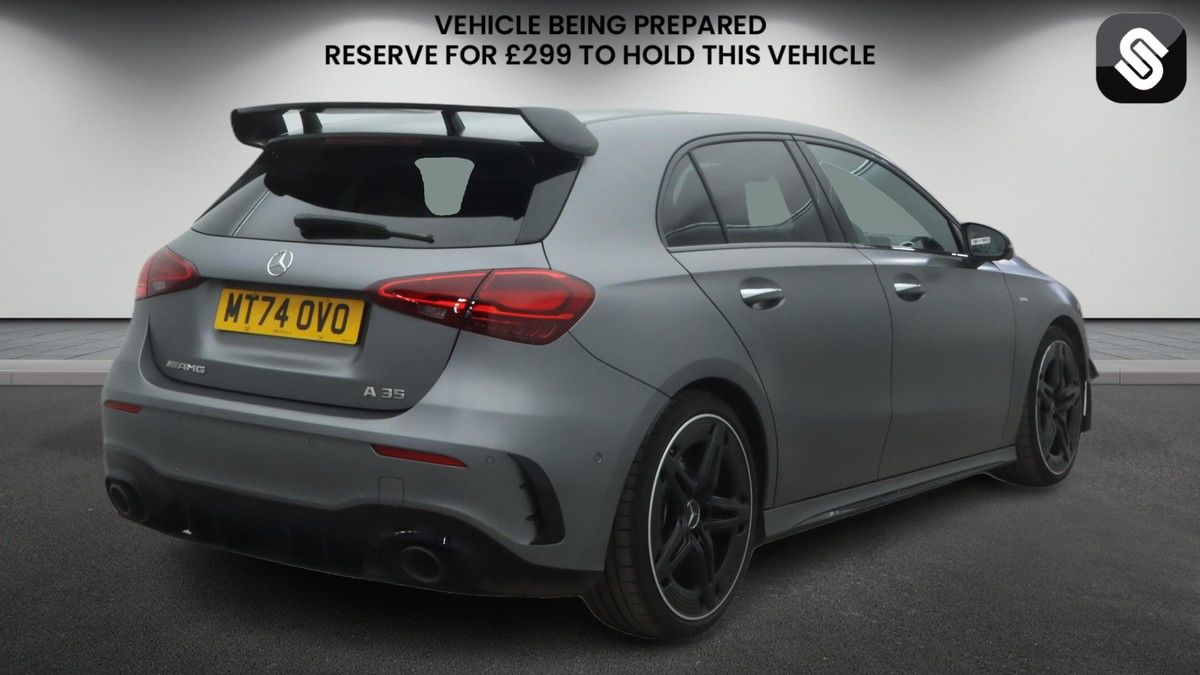 Mercedes-Benz A Class Image 4