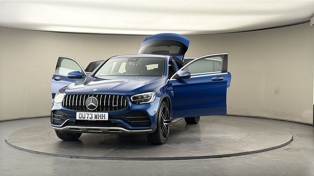 More views of Mercedes-Benz GLC