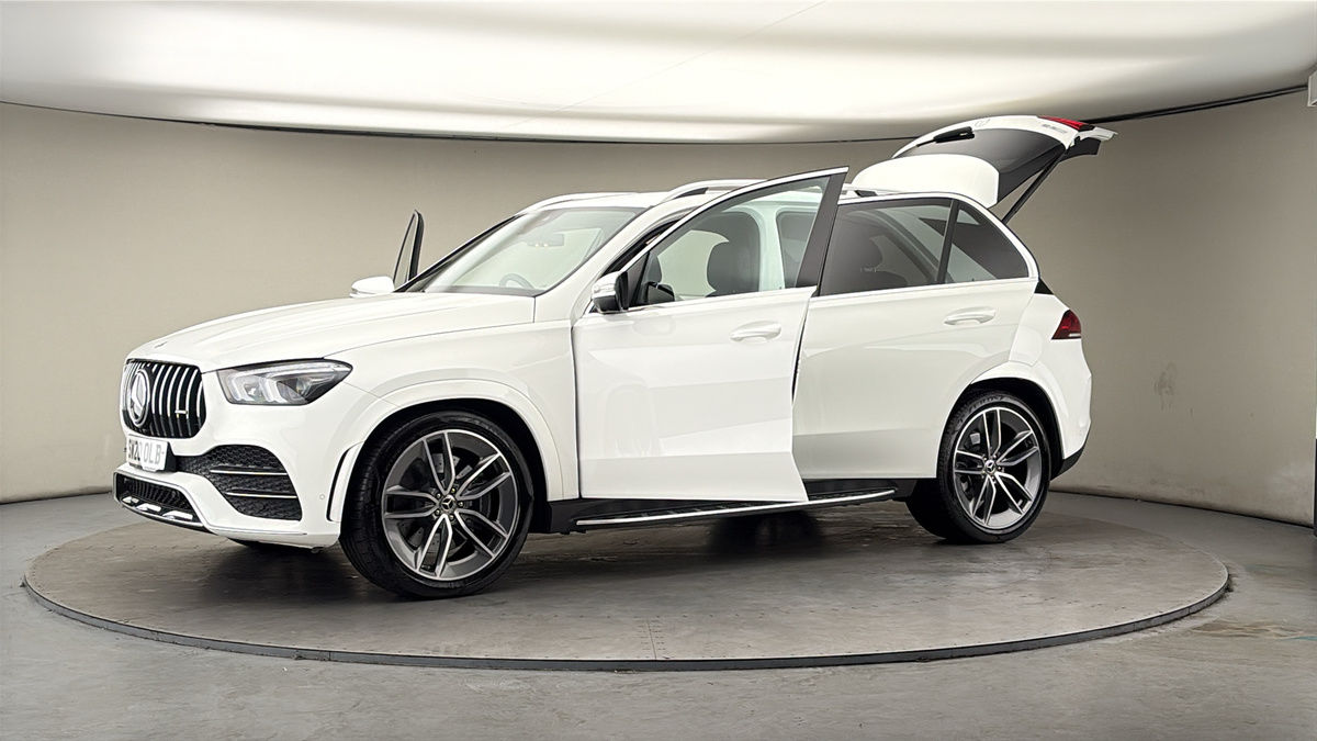 More views of Mercedes-Benz GLE