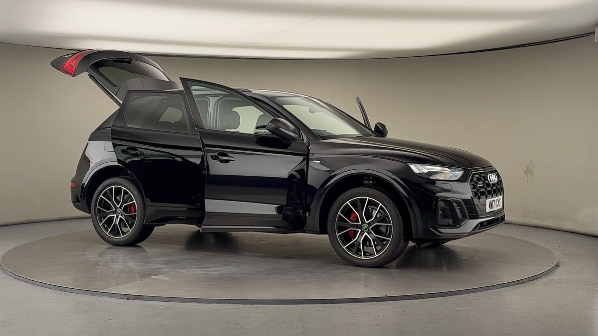 More views of Audi Q5