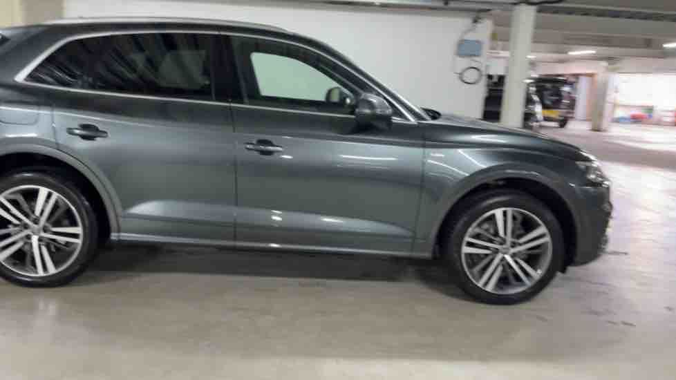 More views of Audi Q5