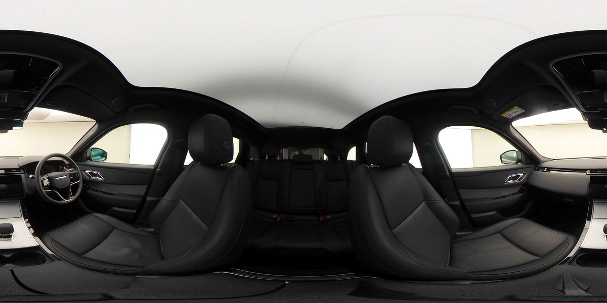 More views of Land Rover Range Rover Velar