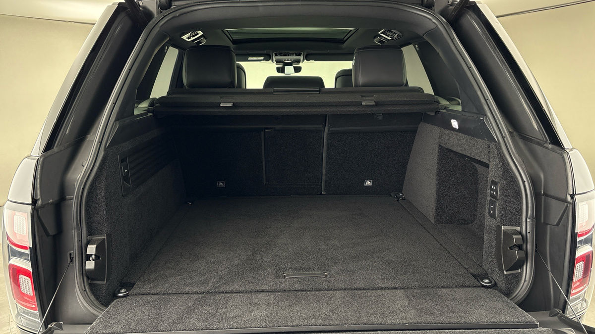 Land Rover Range Rover Image 11