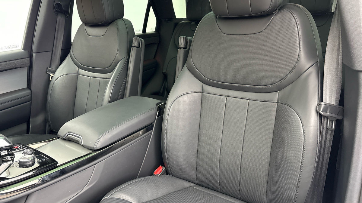 Land Rover Range Rover Sport Image 7