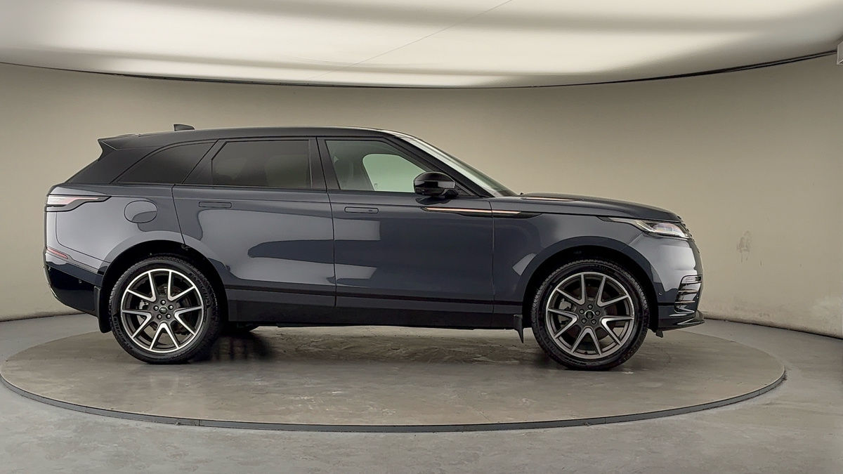 More views of Land Rover Range Rover Velar