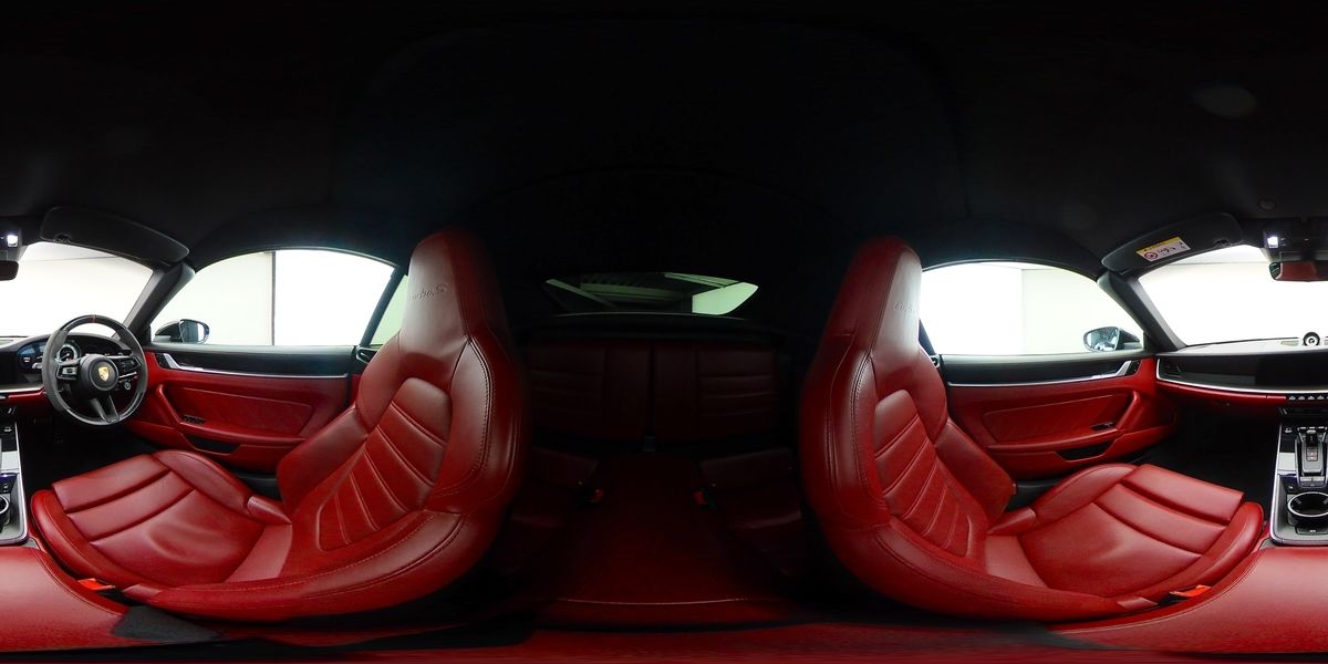 More views of Porsche 911