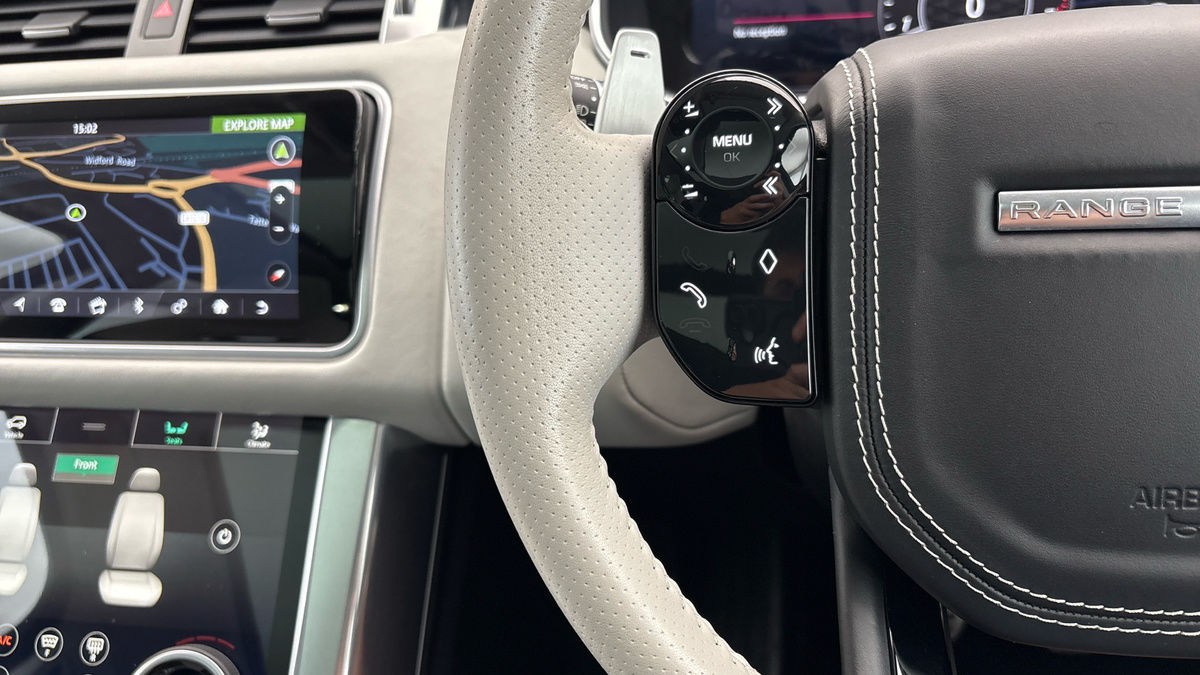 Land Rover Range Rover Sport Image 13