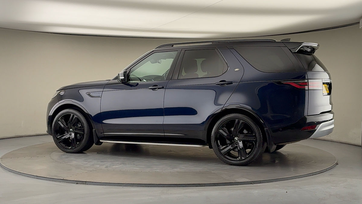 More views of Land Rover Discovery