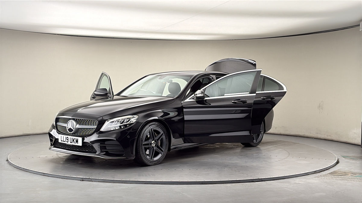 Mercedes-Benz C Class Image 22