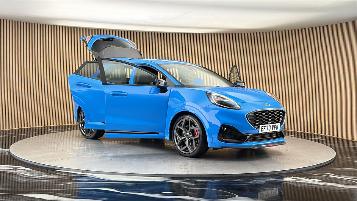 More views of Ford Puma