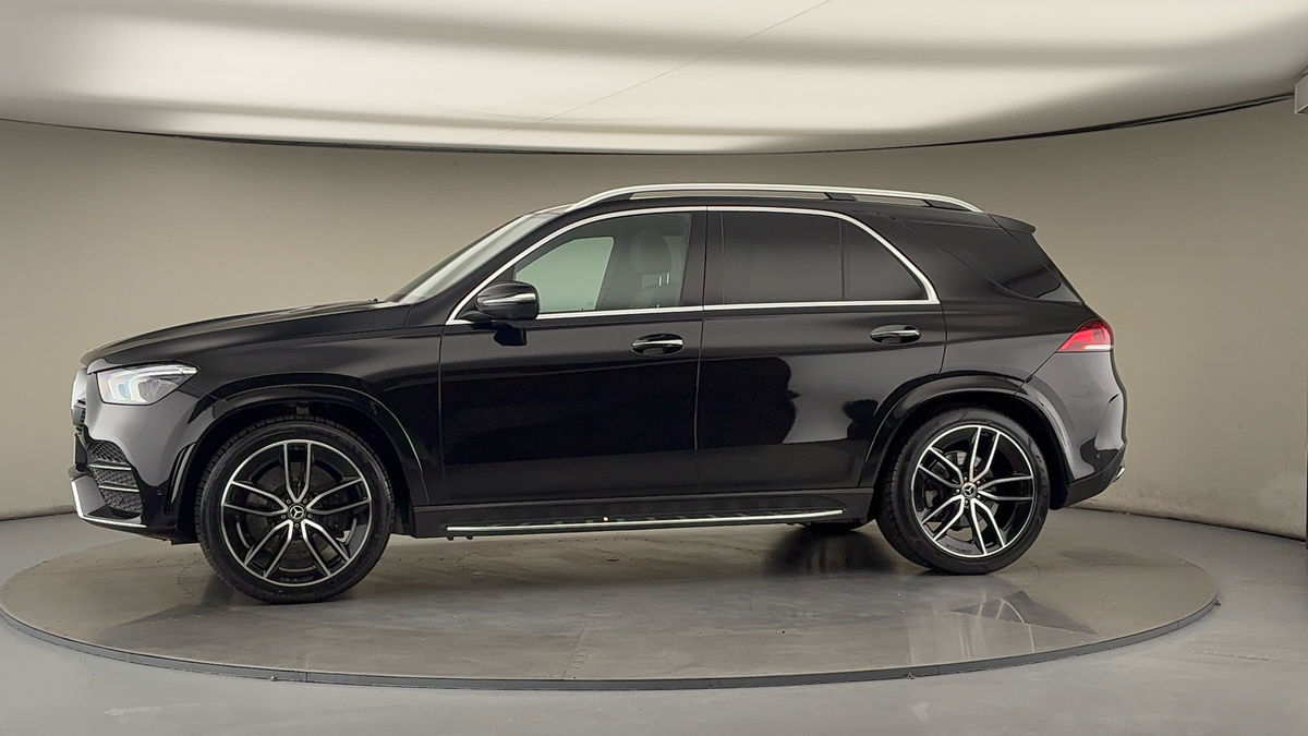 More views of Mercedes-Benz GLE