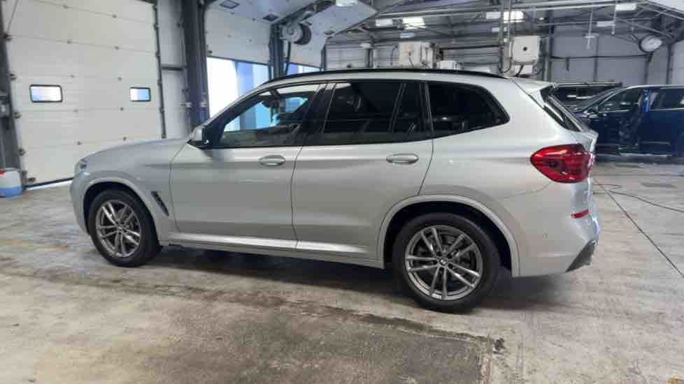 More views of BMW X3