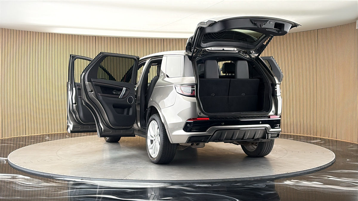 More views of Land Rover Discovery Sport