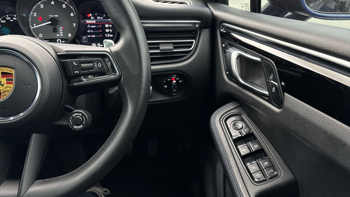 Porsche Macan Image 13