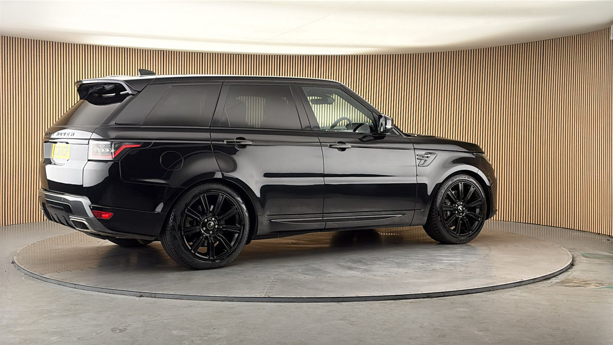 More views of Land Rover Range Rover Sport