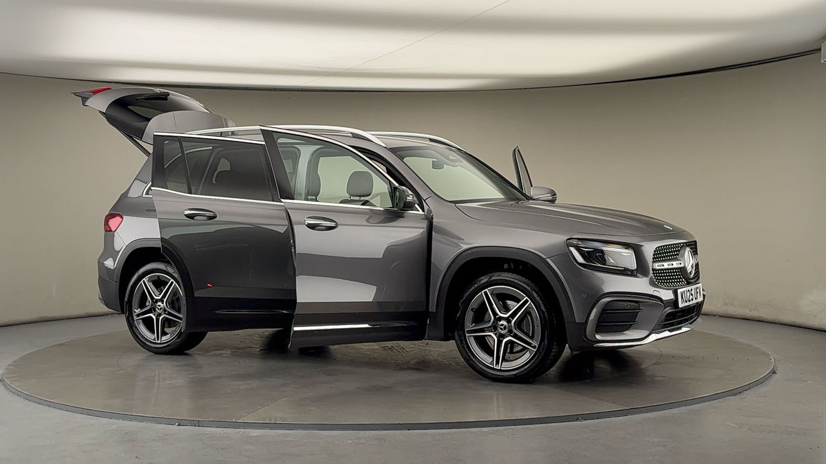 More views of Mercedes-Benz GLB