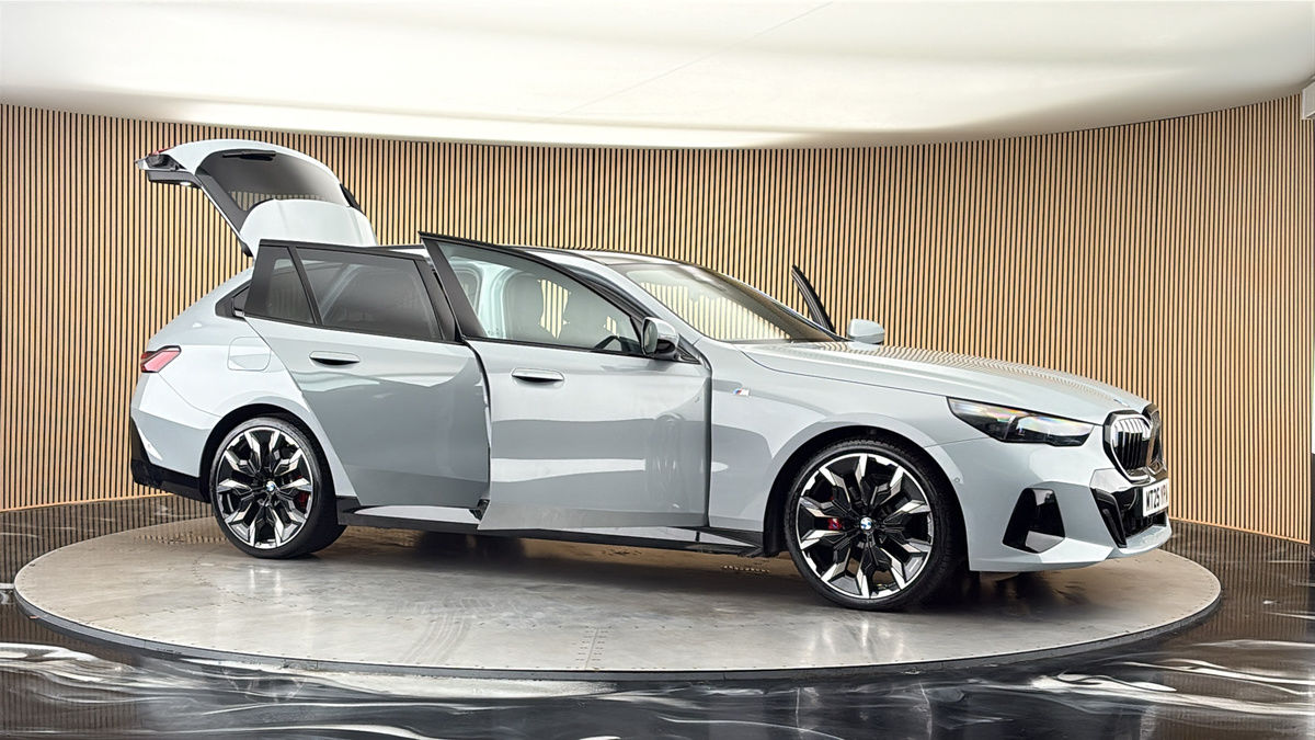 More views of BMW 5 Series