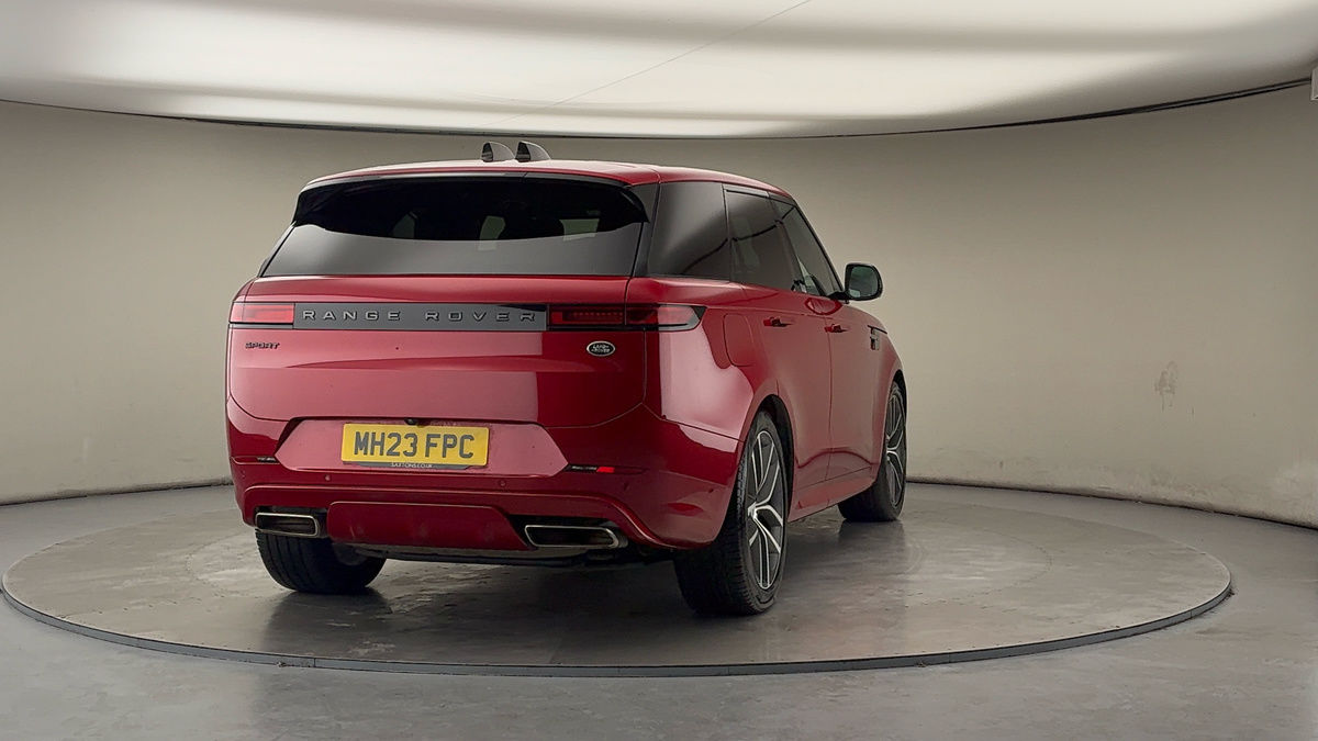 More views of Land Rover Range Rover Sport