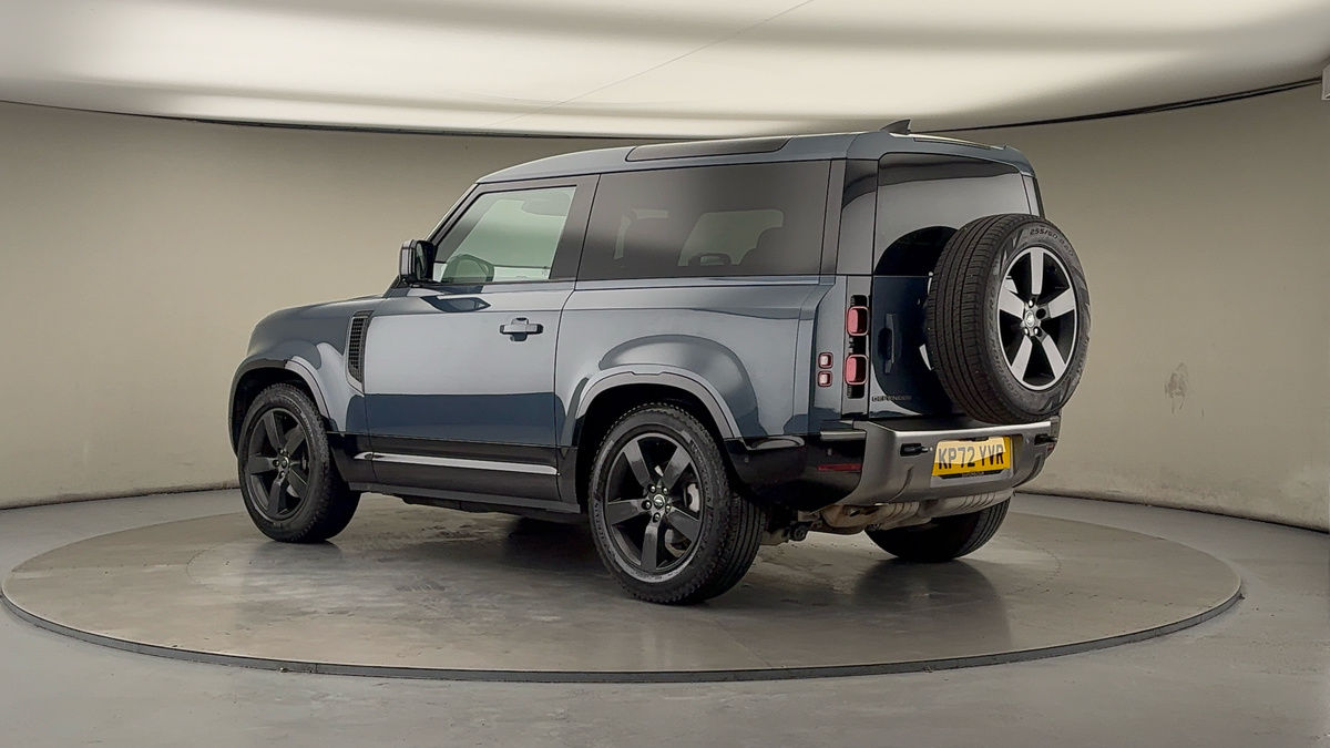 More views of Land Rover Defender 90