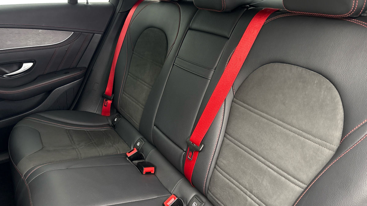 Mercedes-Benz GLC Image 8