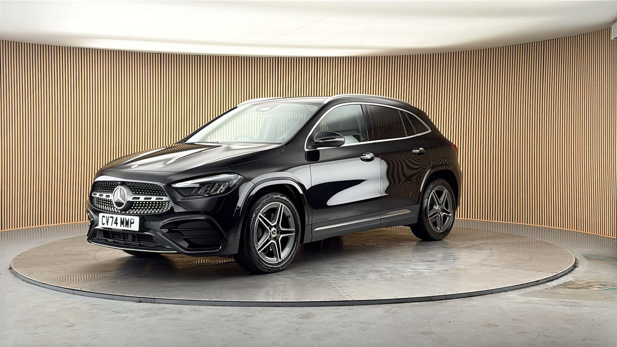 Mercedes-Benz GLA Image 20