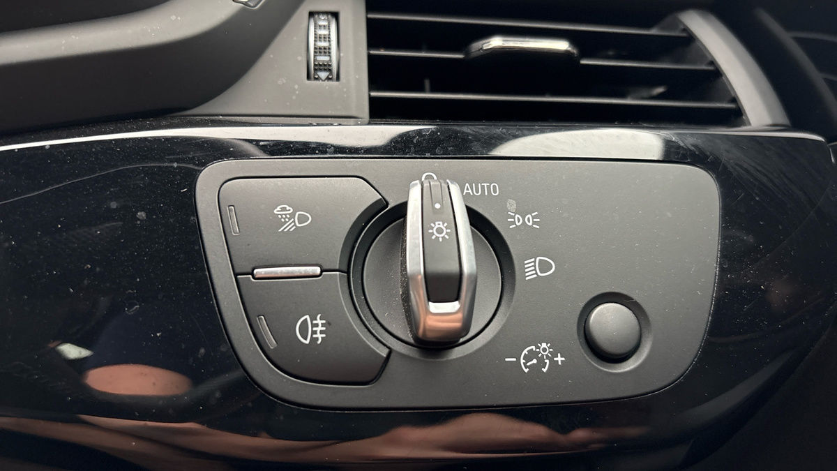Audi A5 Image 28