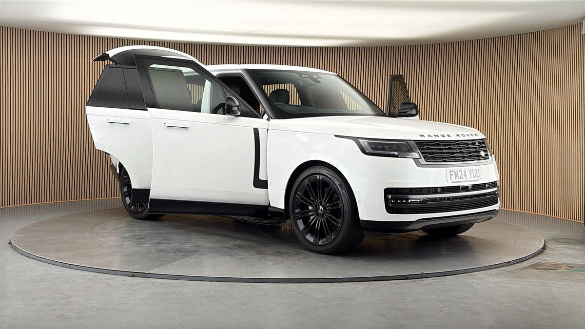 More views of Land Rover Range Rover