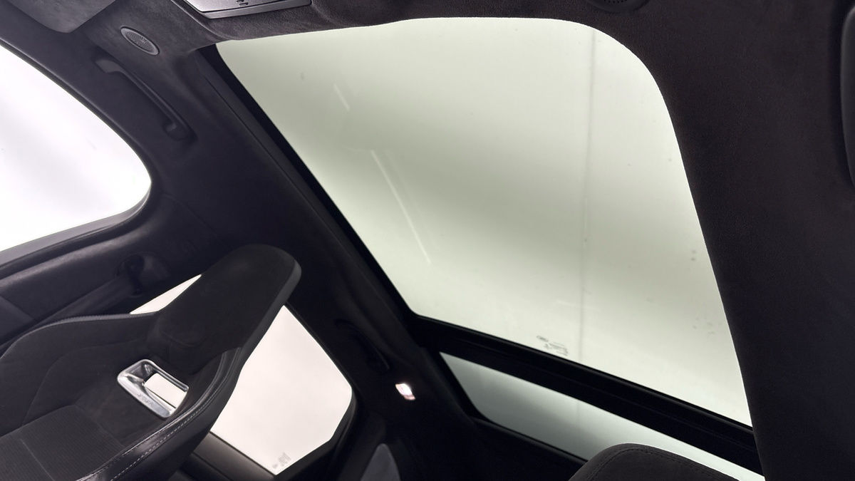 Jaguar F-PACE Image 6