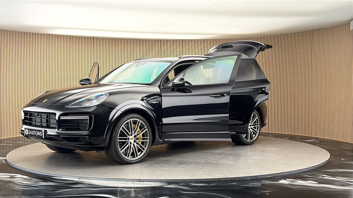 Porsche Cayenne Image 22