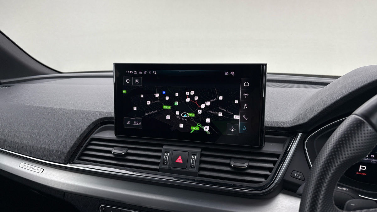 Audi Q5 Image 17