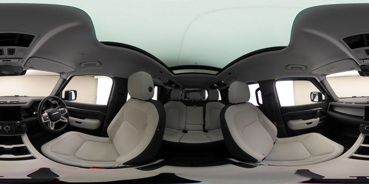 More views of Land Rover Defender 110