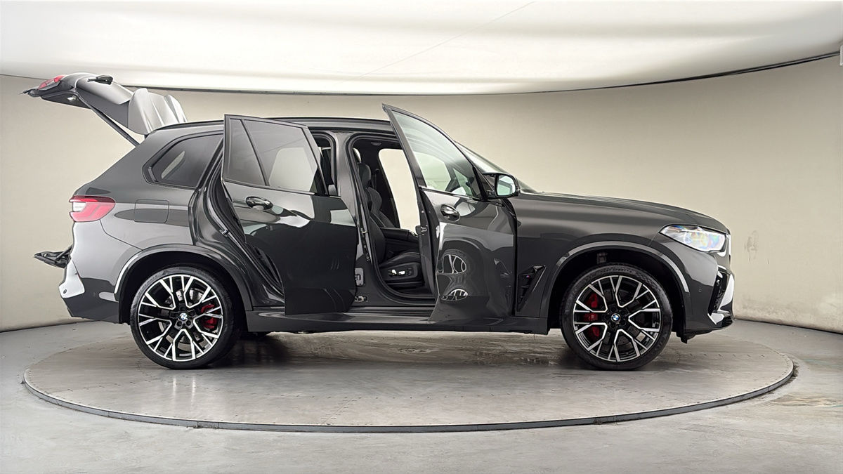 More views of BMW X5 M