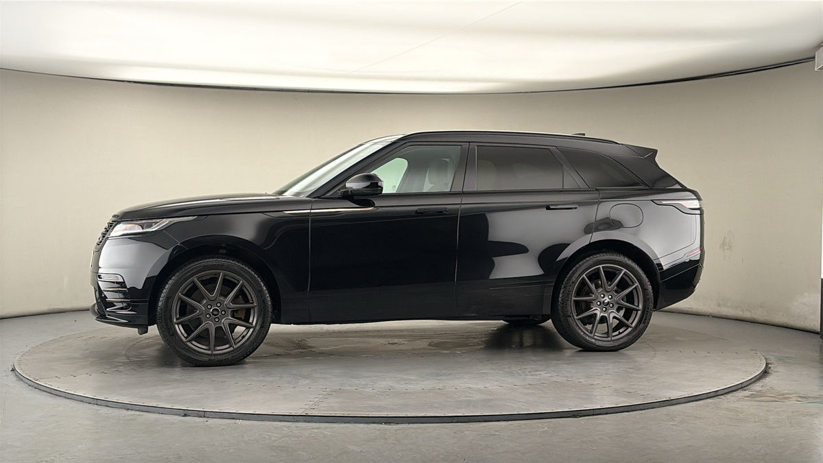 More views of Land Rover Range Rover Velar