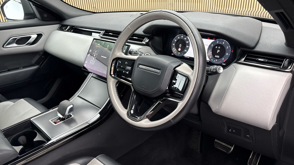 Land Rover Range Rover Velar Image 5