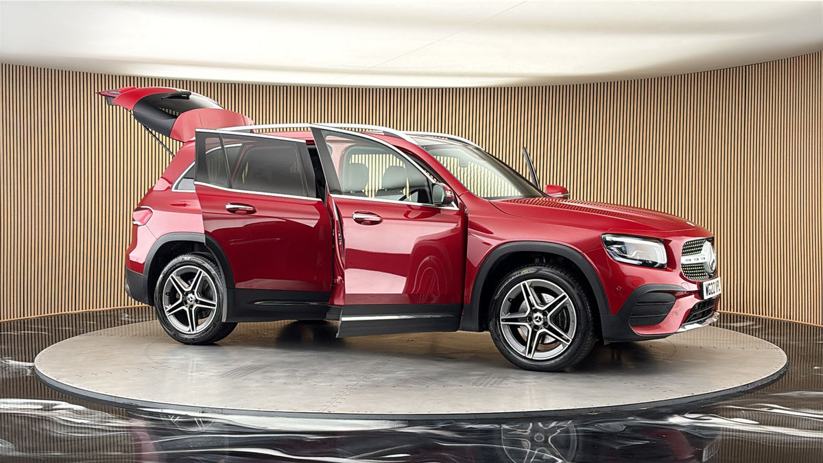 More views of Mercedes-Benz GLB