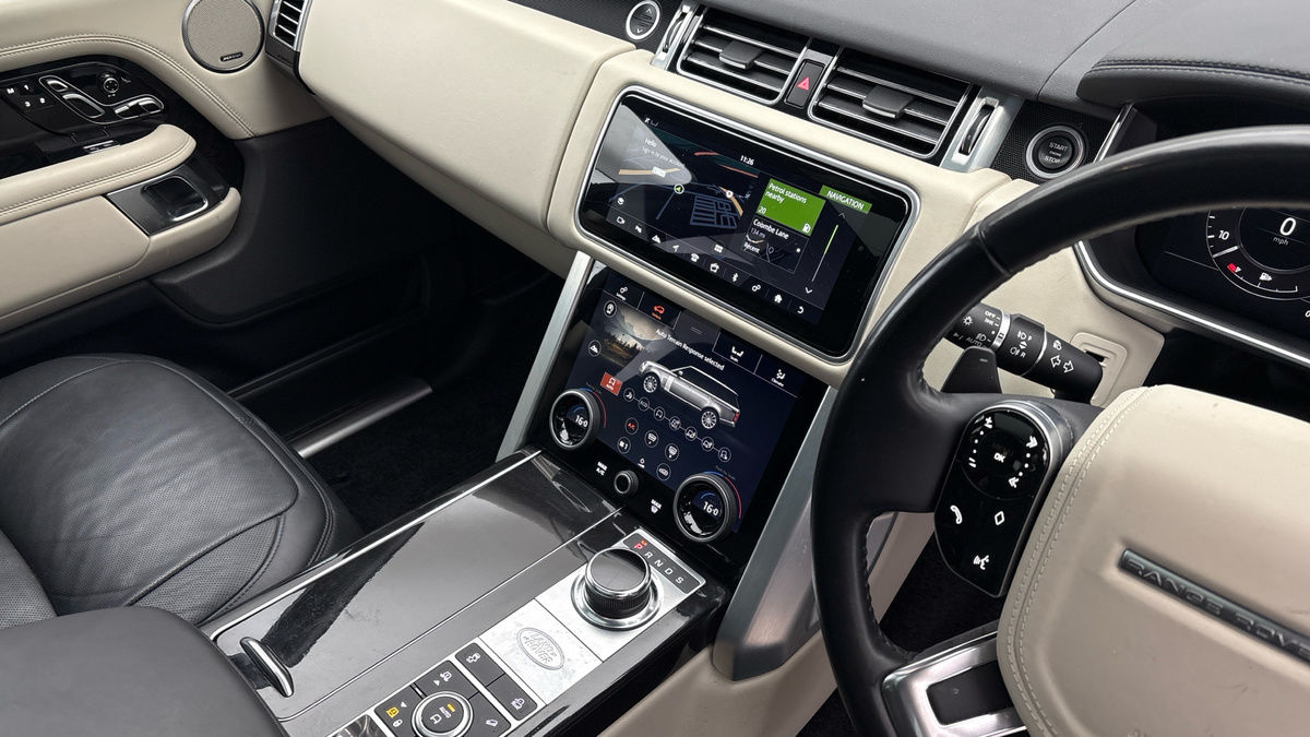 Land Rover Range Rover Image 18