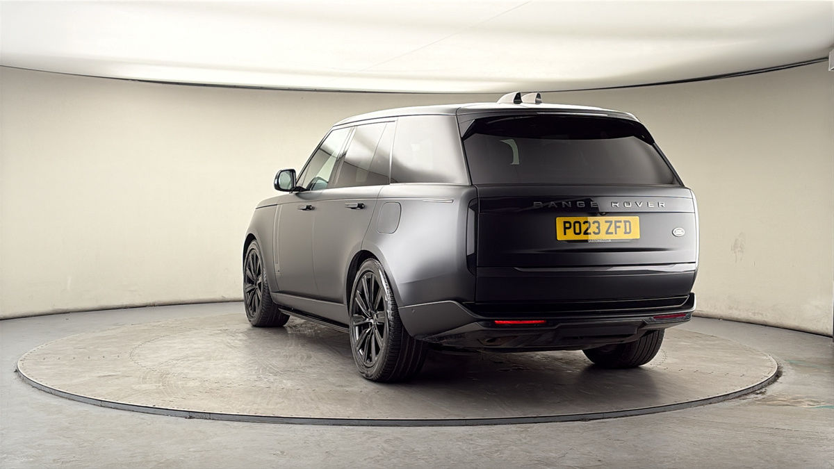 More views of Land Rover Range Rover