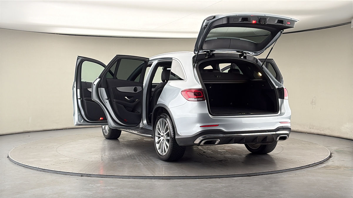 More views of Mercedes-Benz GLC