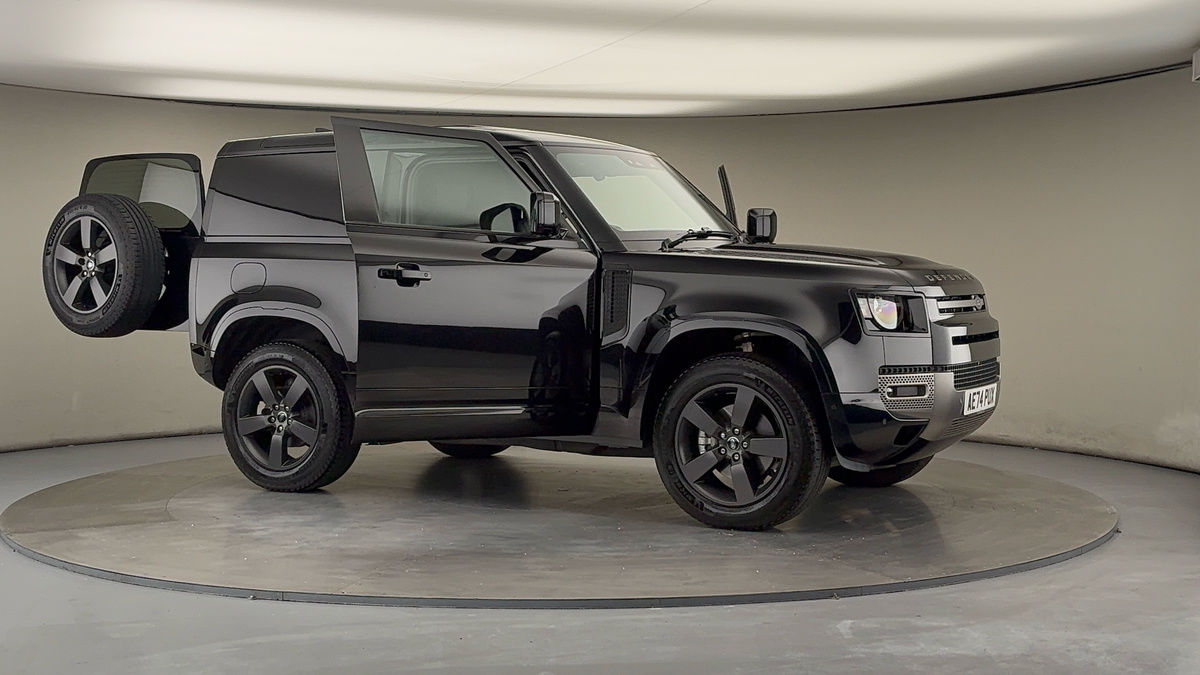 More views of Land Rover Defender 90