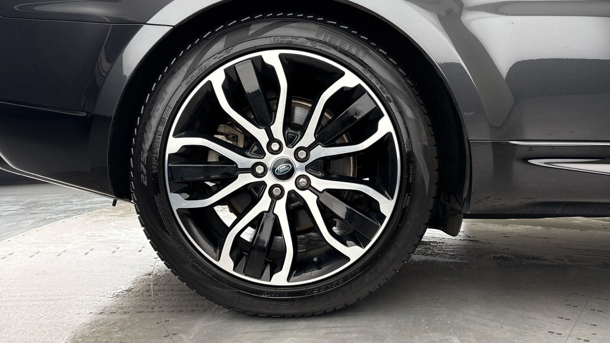 Land Rover Range Rover Sport Image 10
