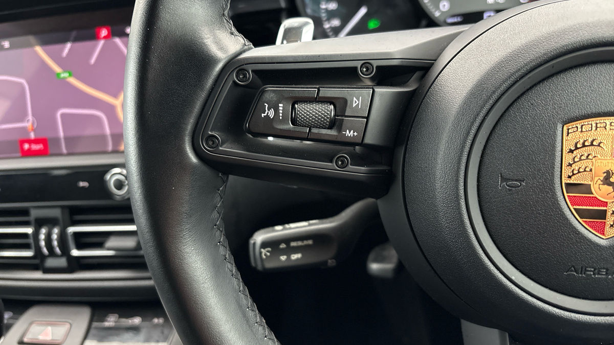 Porsche Macan Image 13