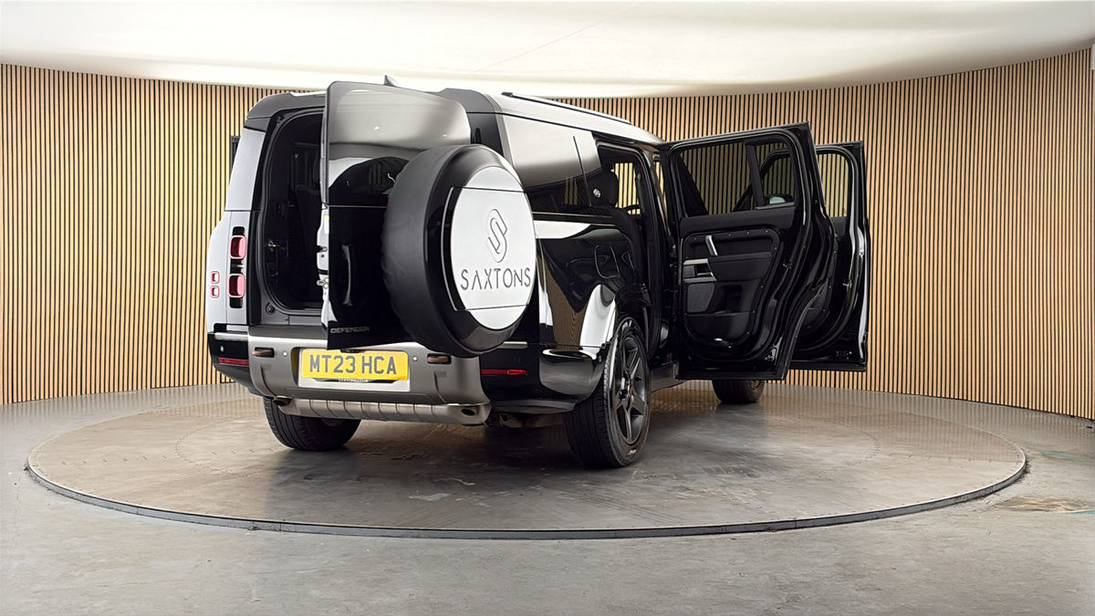 More views of Land Rover Defender 130