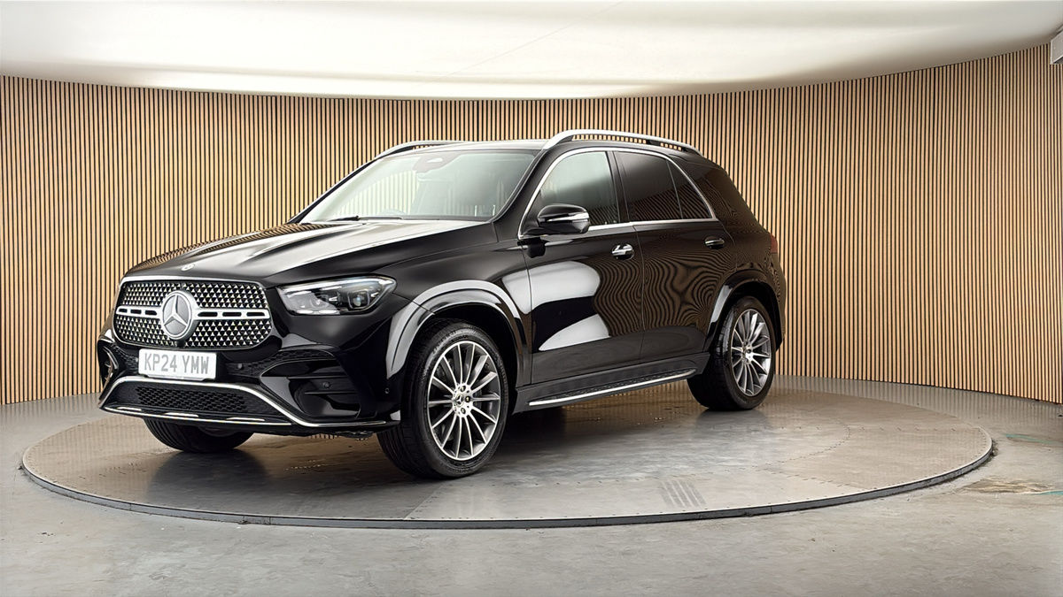 More views of Mercedes-Benz GLE