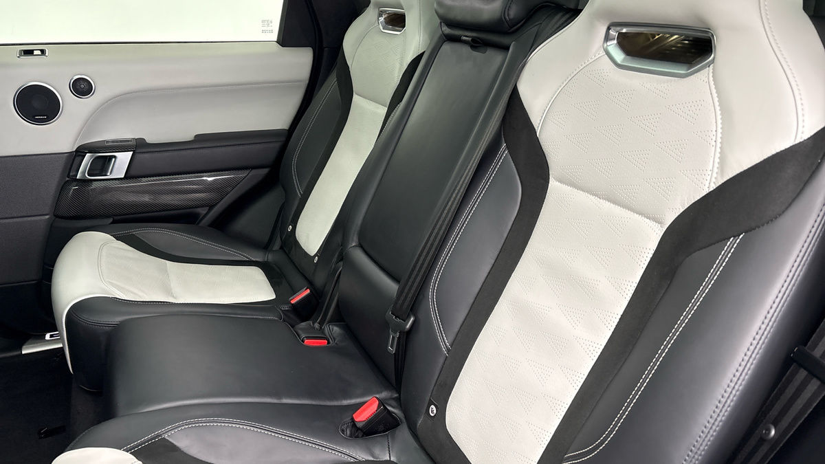 Land Rover Range Rover Sport Image 8