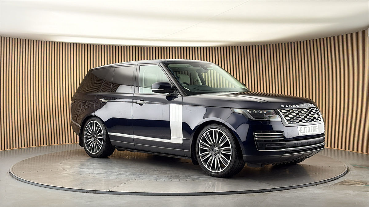 More views of Land Rover Range Rover