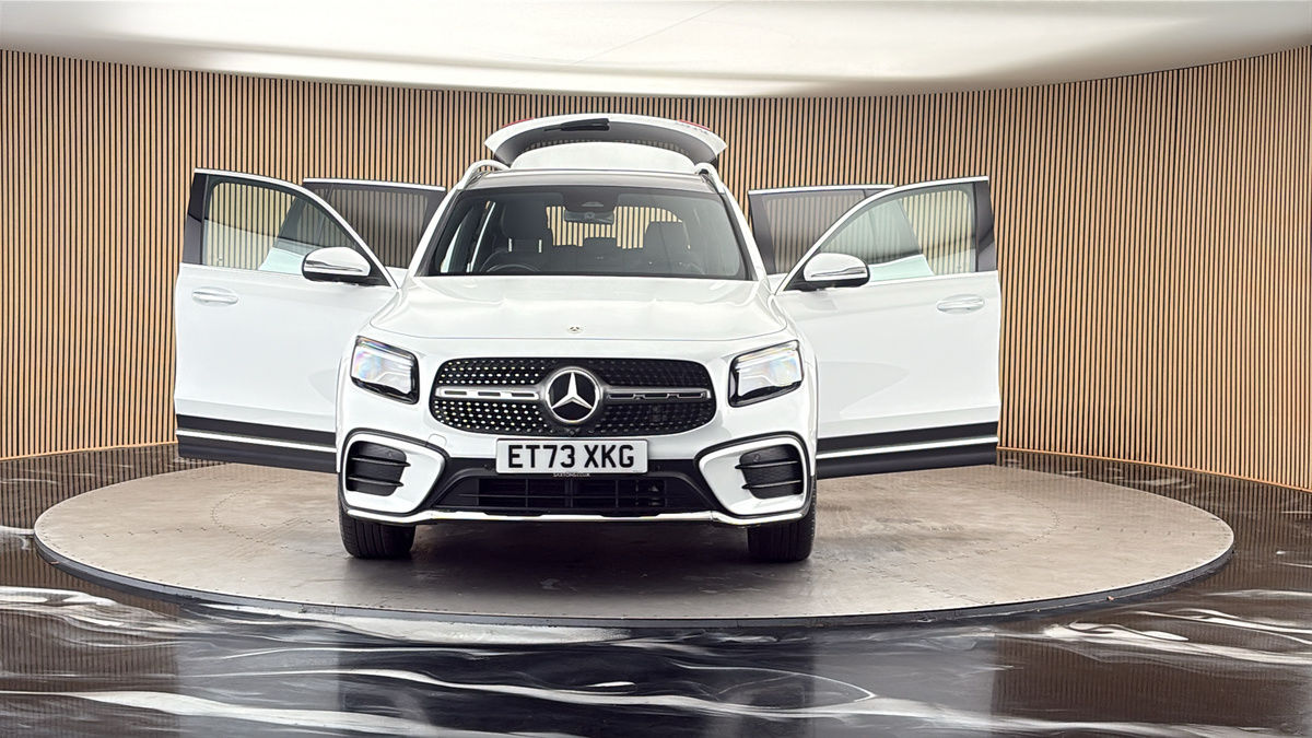 More views of Mercedes-Benz GLB