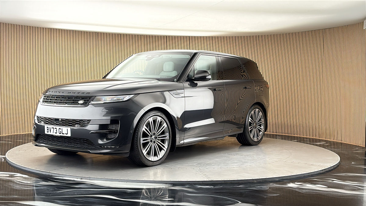 More views of Land Rover Range Rover Sport