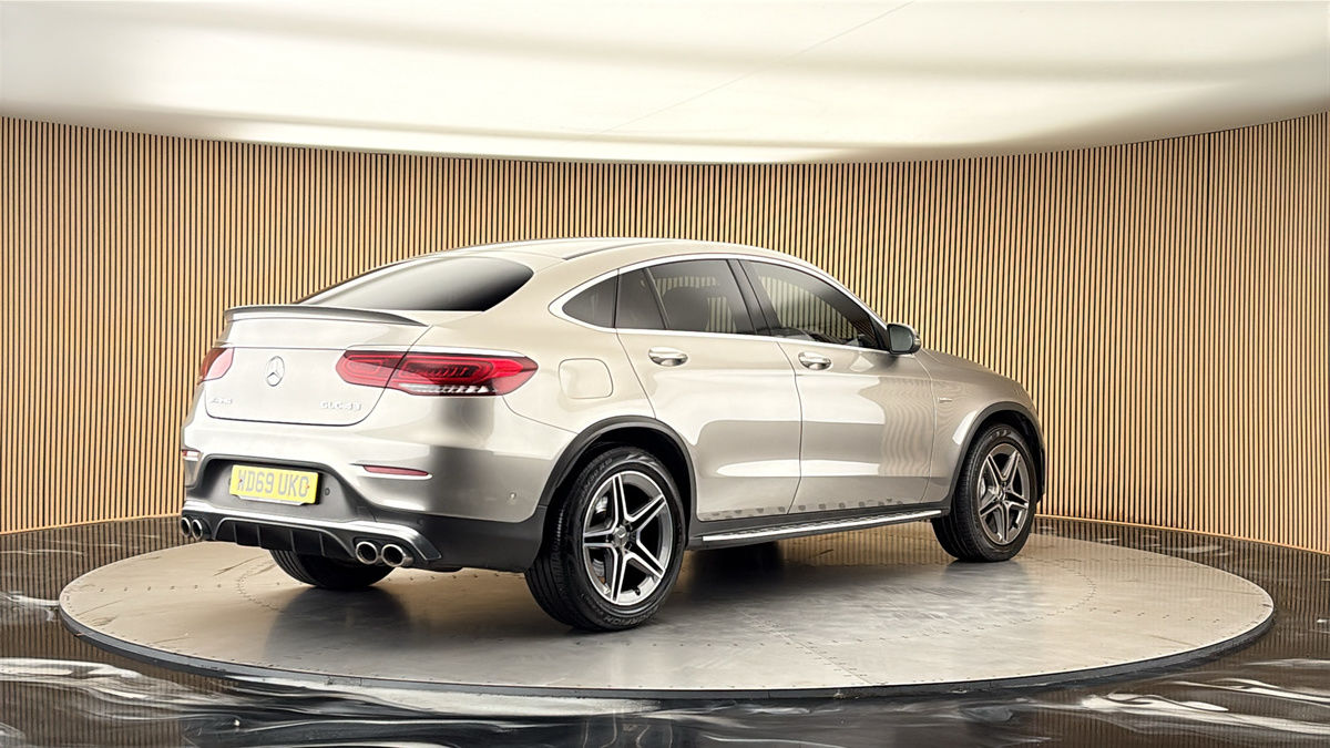 Mercedes-Benz GLC Image 21