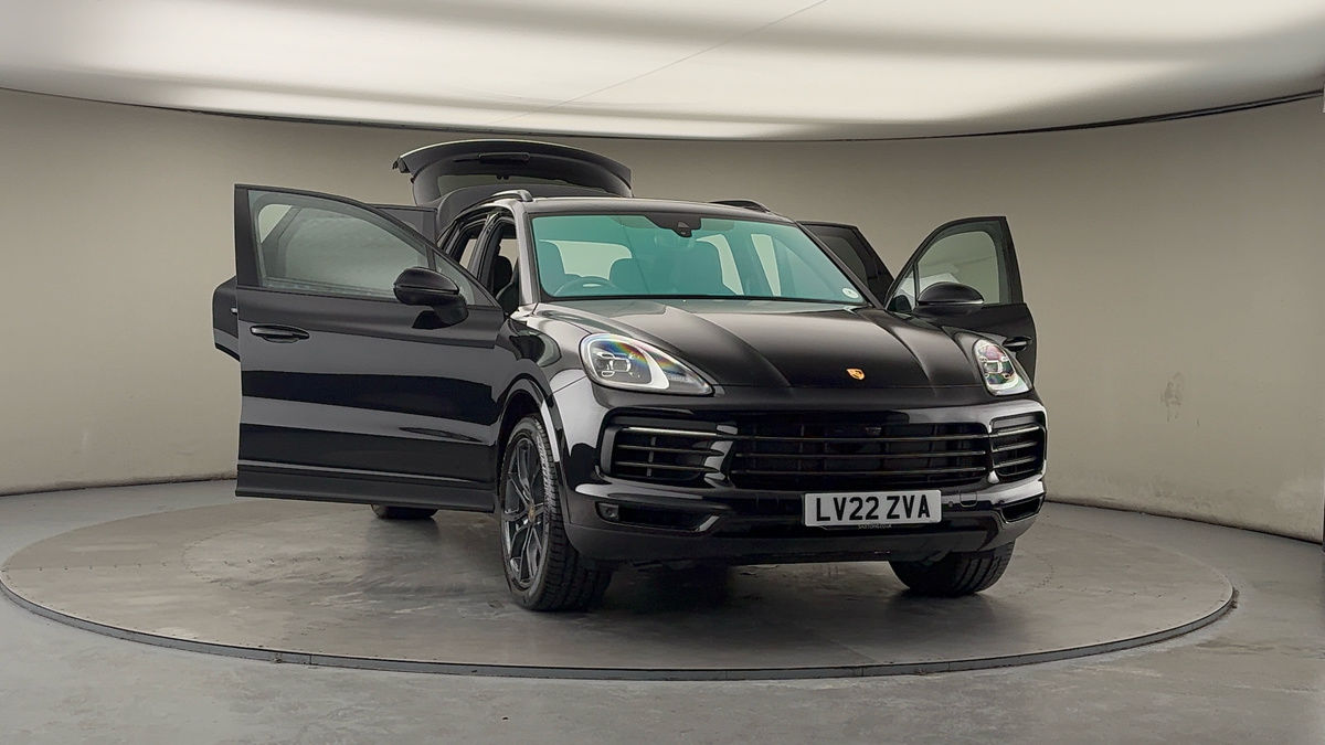 More views of Porsche Cayenne