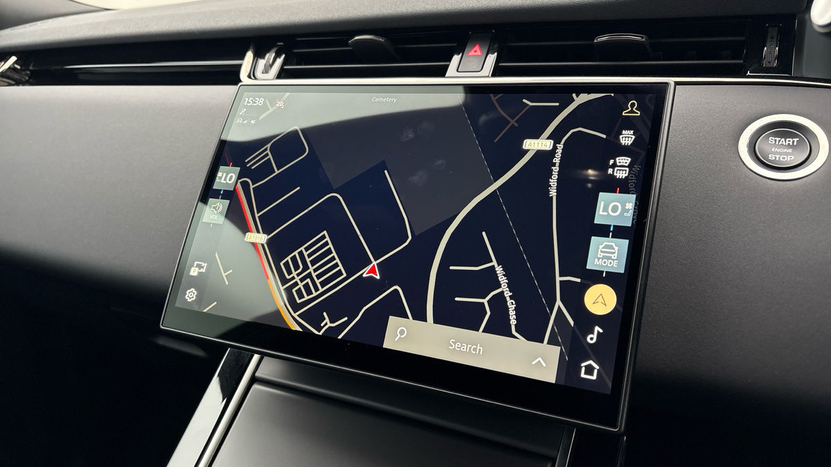 Land Rover Range Rover Evoque Image 17